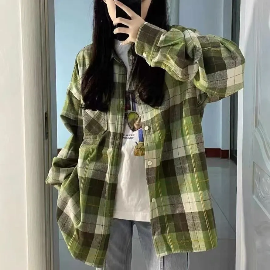 Women's Green Plaid Flannel Shirt Oversized Button Long Sleeve Shirt Harajuku Vintage Streetwear Casual Summer Sunscreen Outfits