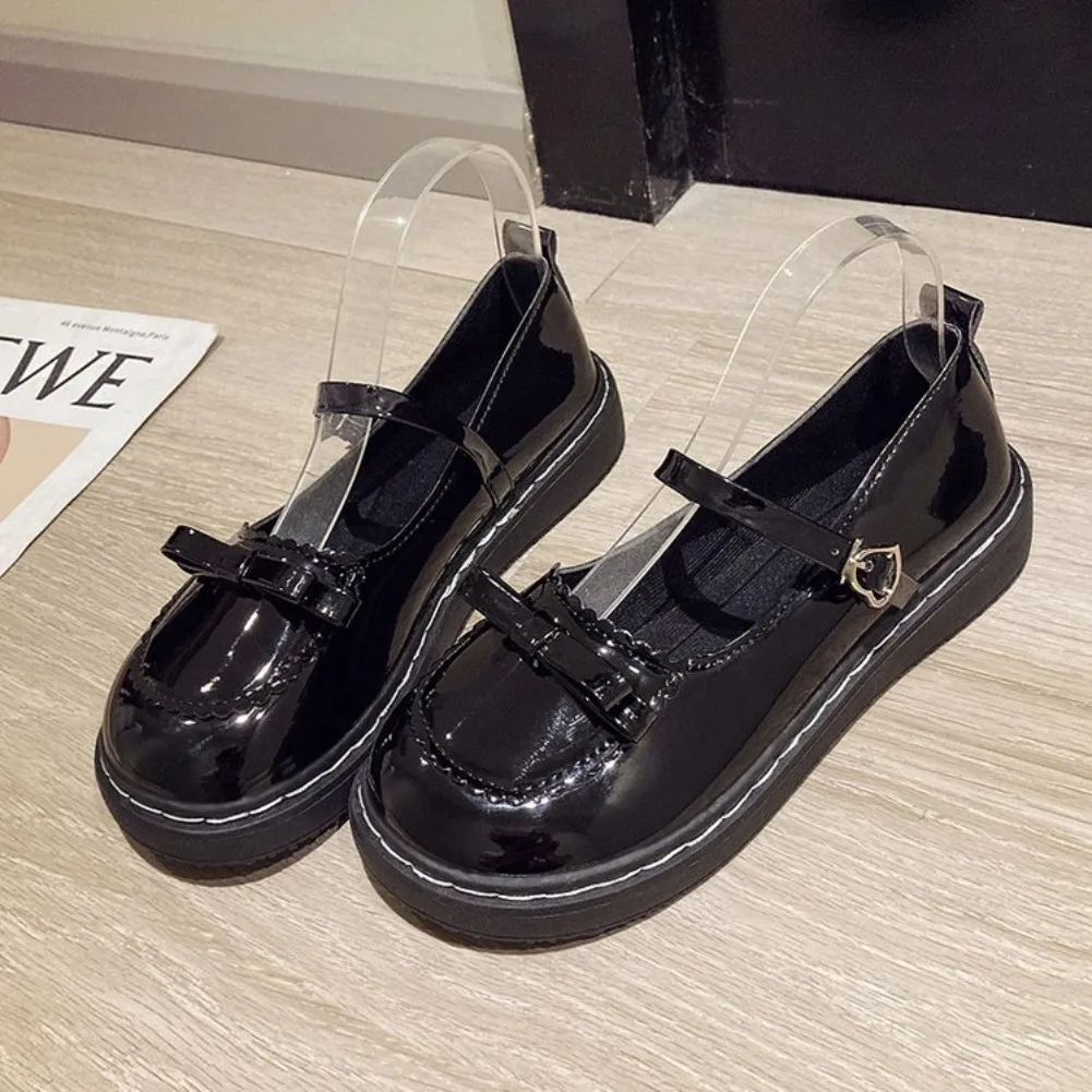 2026 Neue Frühlings-Lolita-Damen-Mary-Jane-Schuhe, schlichte, flache Schuhe mit runder Zehenpartie, Damen-Lederschuhe im schlichten Outdoor-College-Stil – Detail 26