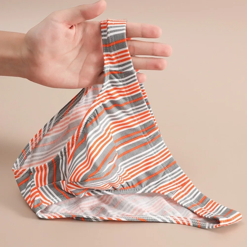 

Мягкое мужское нижнее белье: трусы-брифы со средней посадкой, дышащие, тонкие, больших размеров, в полоску