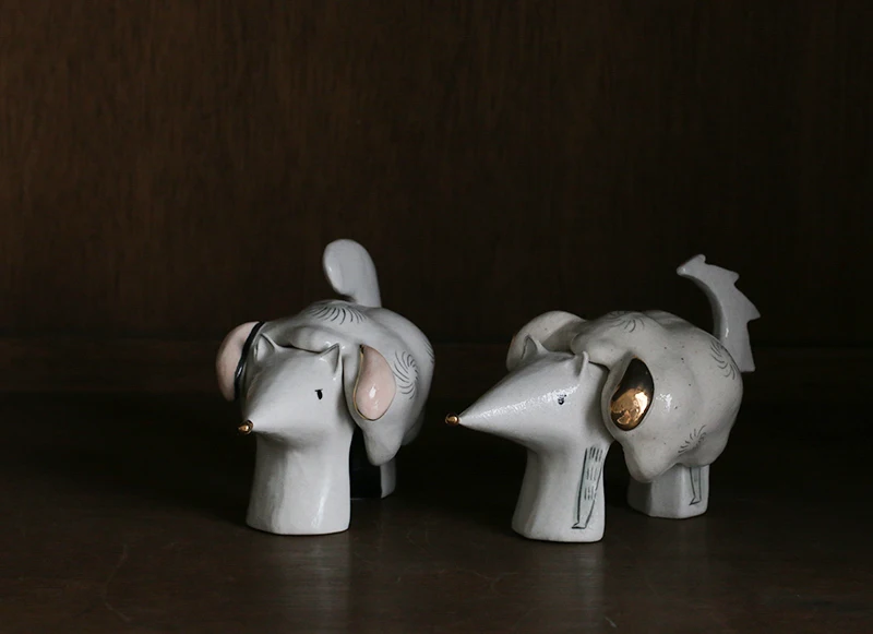 Jingdezhen Writer Handmade a Wolf in Sheep's Clothing Creative Clay Sculpture Ornaments