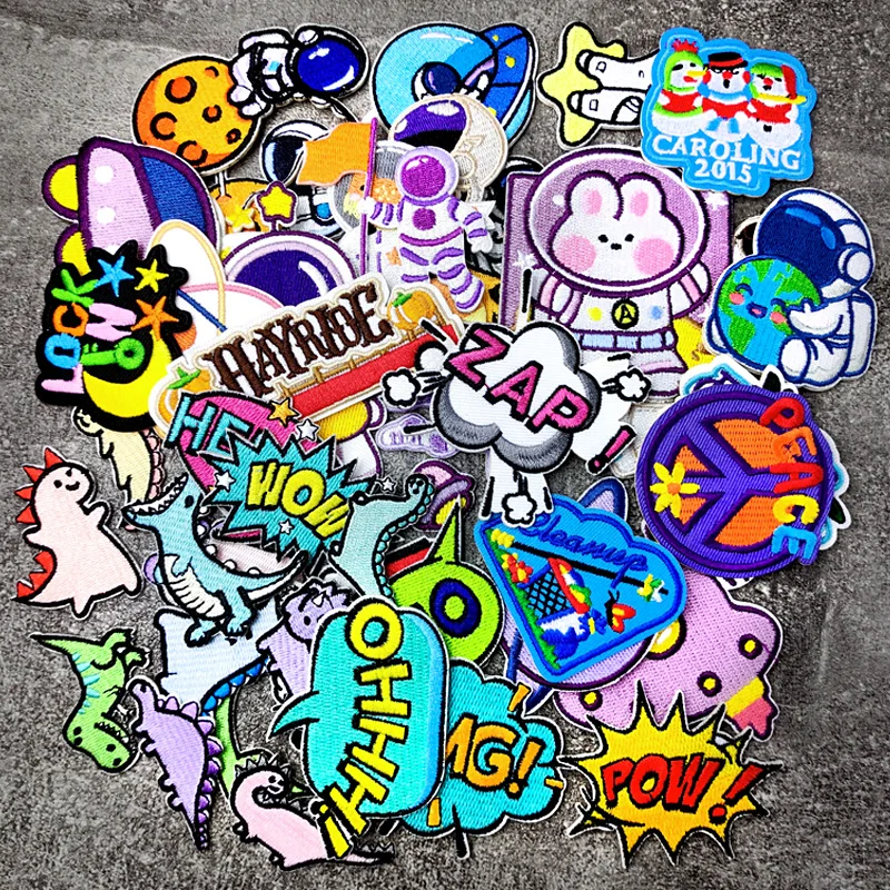 Dinosaur Astronaut Stick On Patches Embroidery Appliques Clothes Stickers Badges Parche OHHH POW