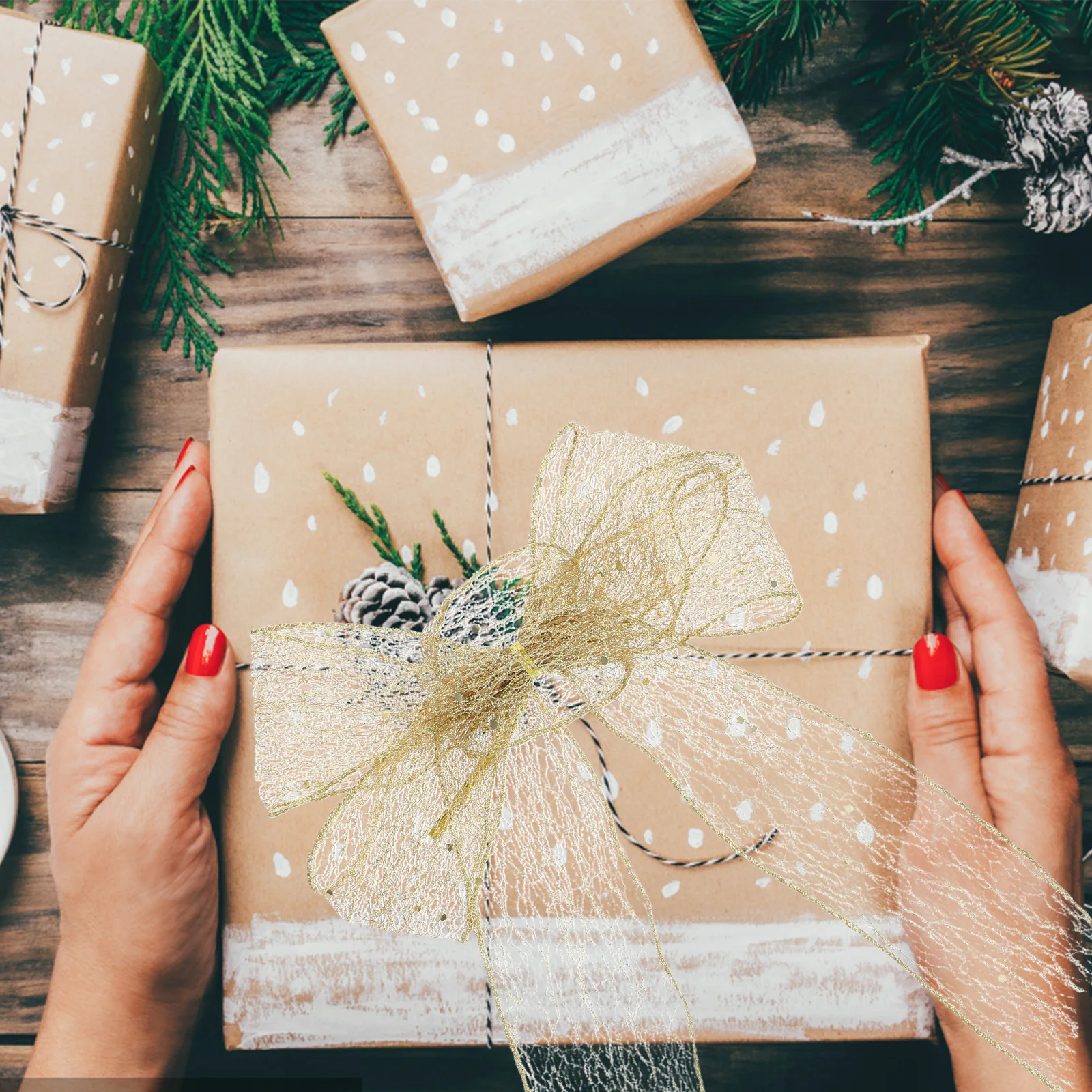 

4pcs Large Golden Christmas Festive Holiday Decor For Tree Present Boxes Durable Xmas Wreath Bows Indoor Outdoor Decoration