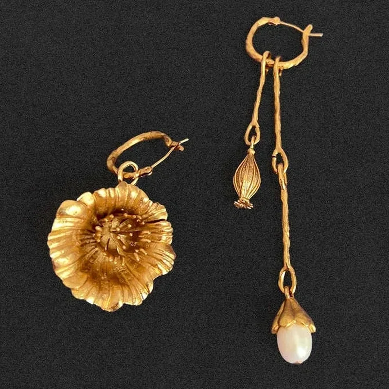 YISON Vintage Pearl Flower Brass Plated 18K Gold Asymmetric Earrings for Woman Europe America Luxury Jewelry Gifts