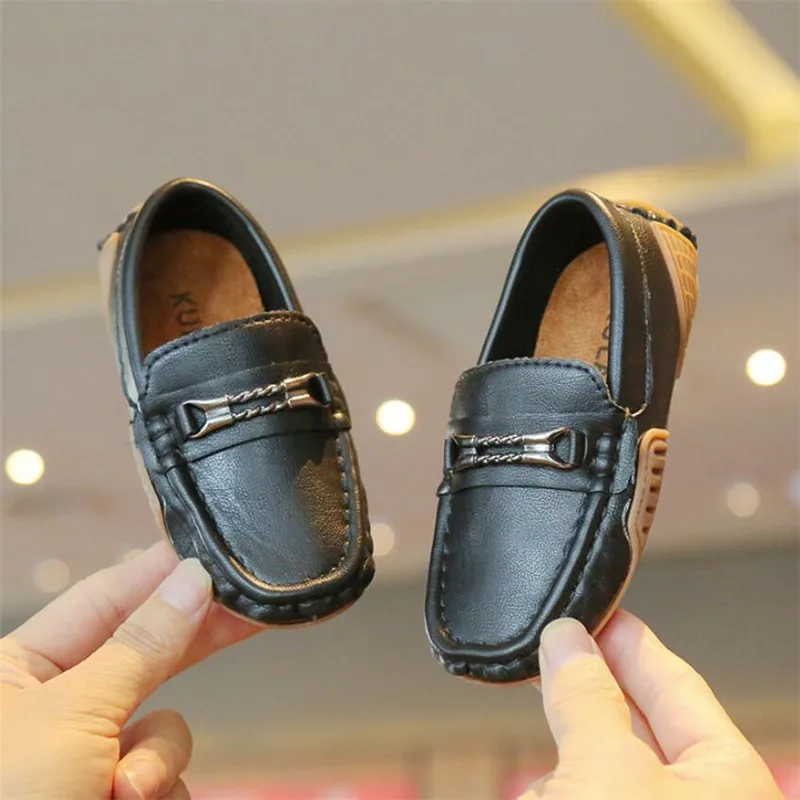 Boys Versatile Moccasin Shoes 2023 Solid Black Party Loafers Kids British retro bean shoes baby Toddler Soft Sole Walking Shoes