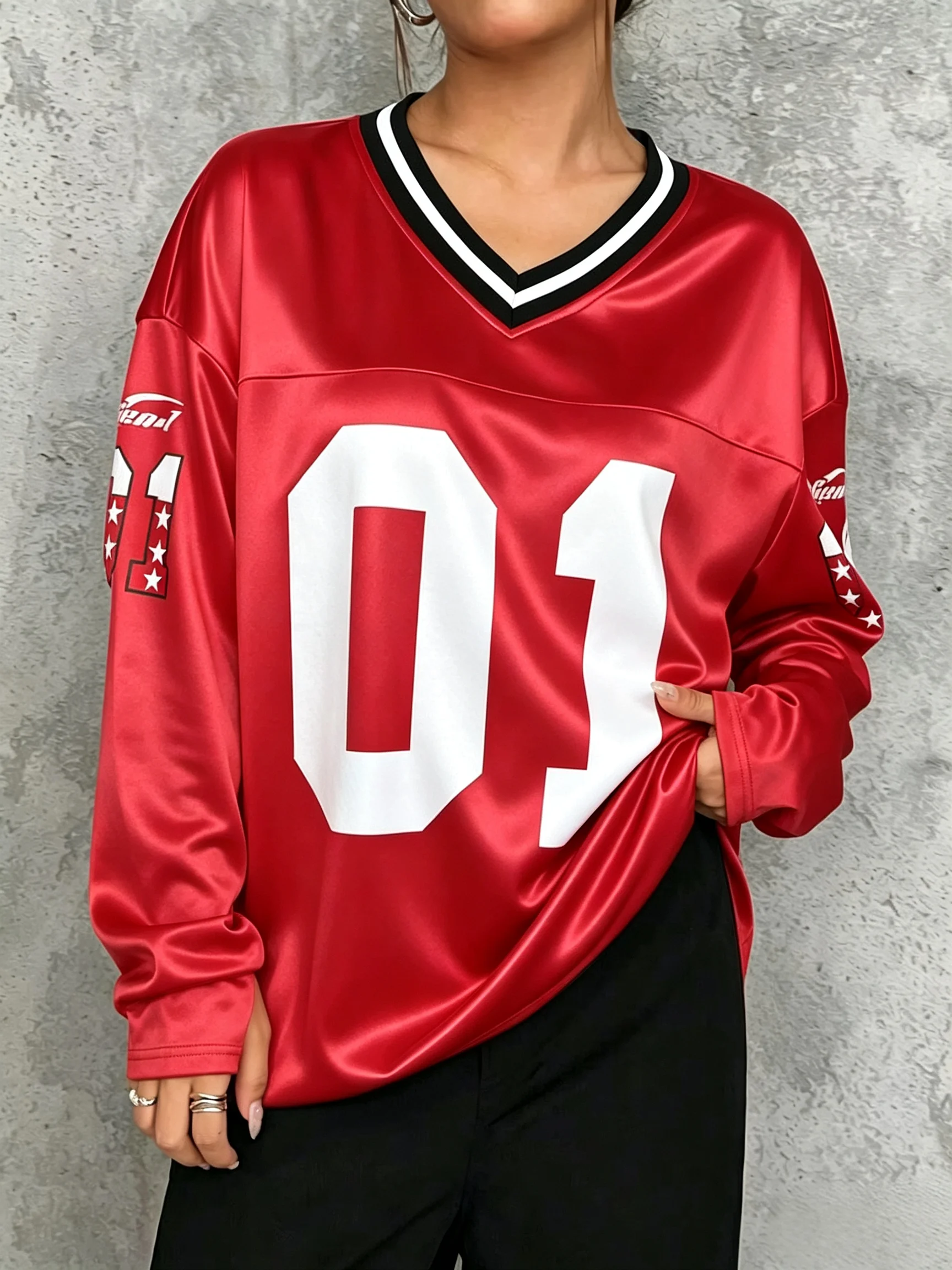 Herren Damen Vintage Langarm Oversized T-Shirt mit Nummer 01 Aufdruck, V-Ausschnitt, Modisches Sportliches Loose-Fit Streetwear Casual Oberteil – Detail 9