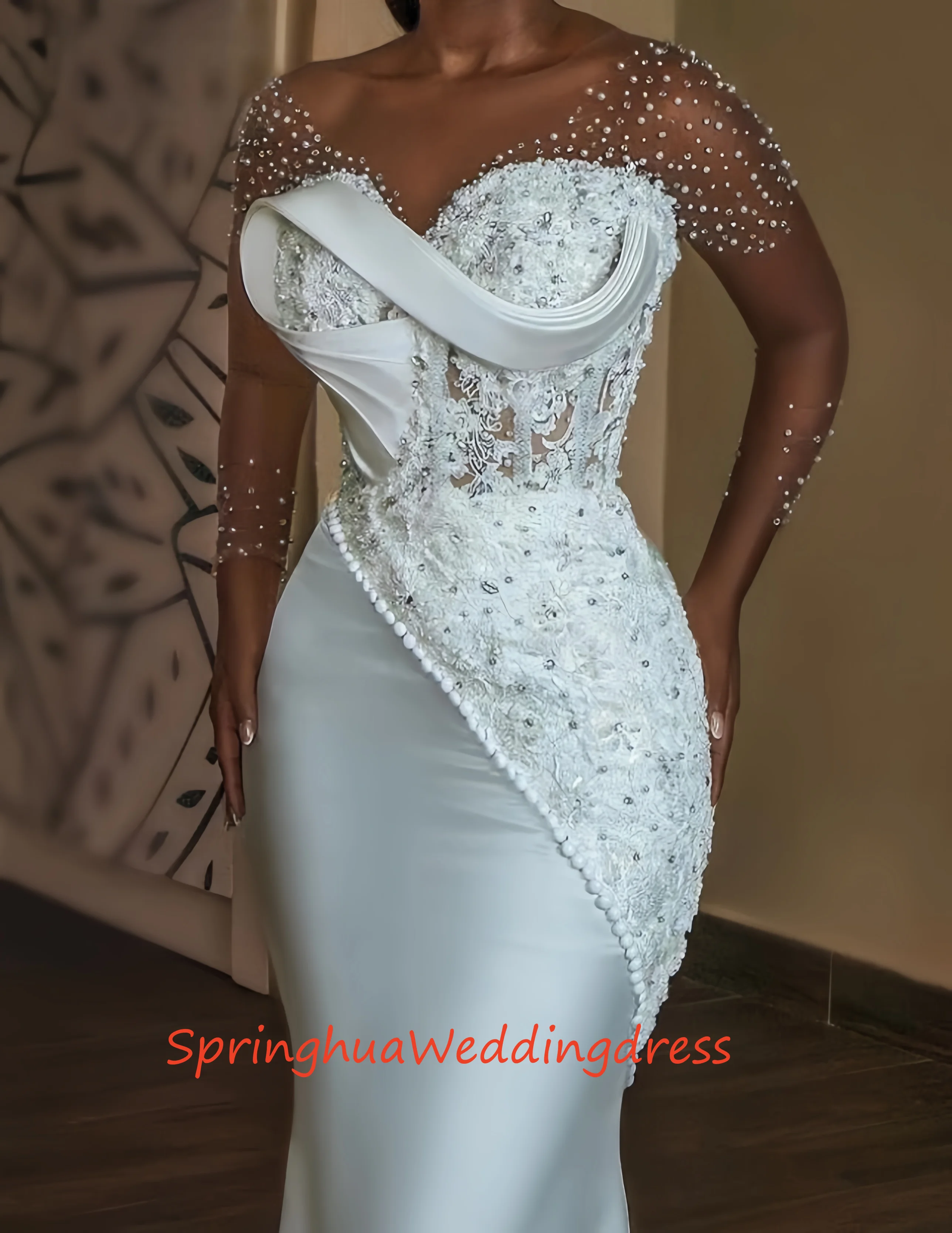 

Customized elegant wedding dresses, round-neck mermaid applique beaded wedding dresses, long-sleeved church foyer