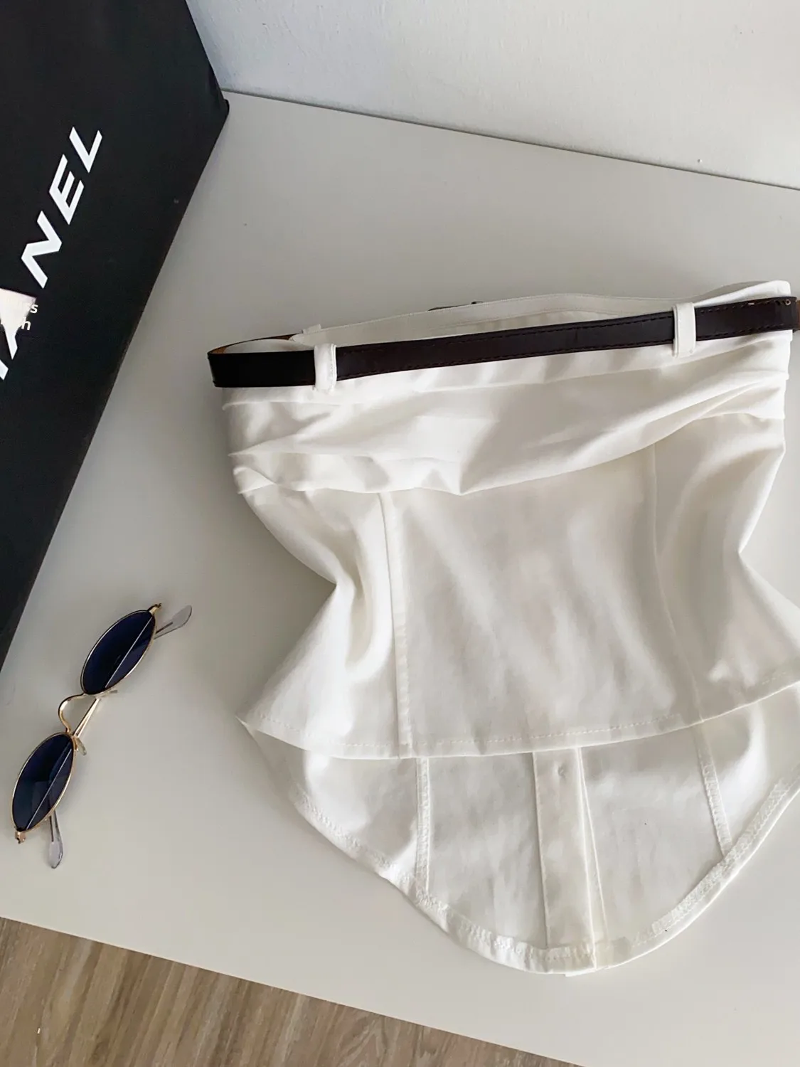 Slim Fit Tank Top Women's Belted Strapl Vest Pure Color Single Button Casual Wear Polyester Fiber Trendy Autumn Winter