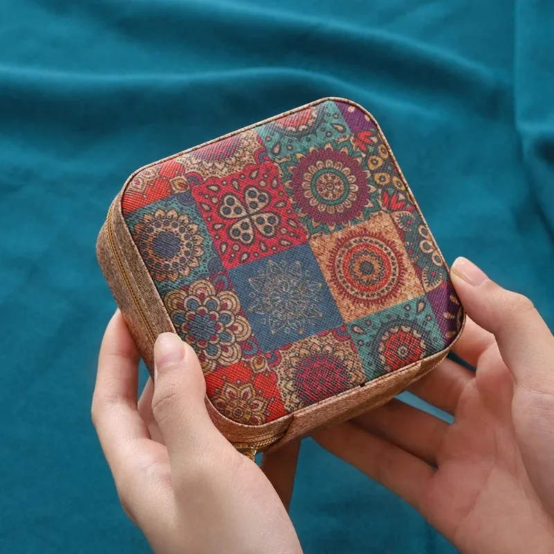 

Винтажный пробковый органайзер для ювелирных изделий, коробка в богемном стиле, портативная коробка для хранения сережек, цветы, ретро чехол для хранения ожерелья, дисплей для путешествий