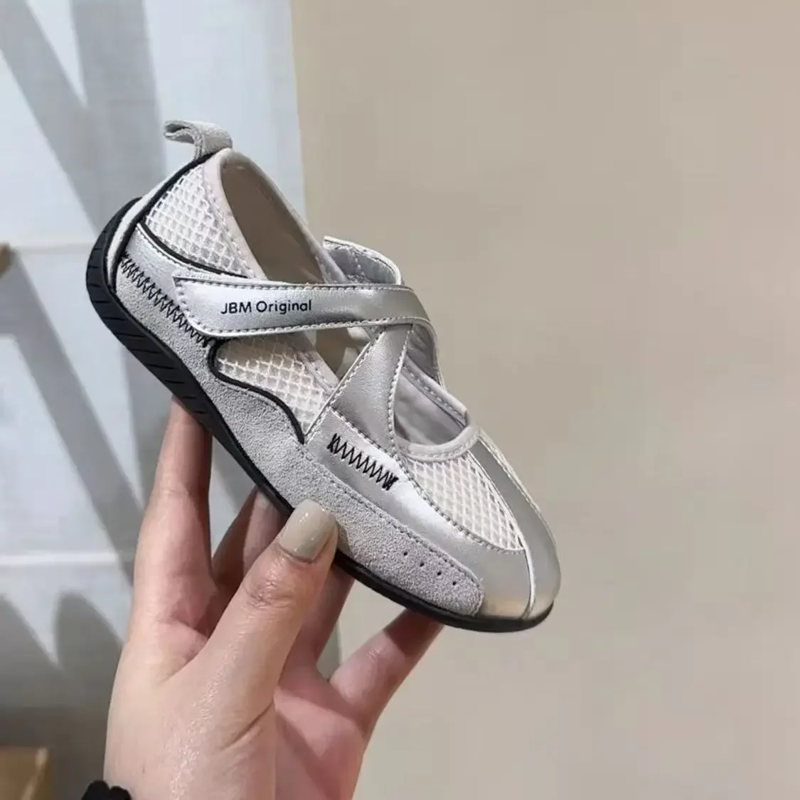 Mädchen Ballett-Sneaker 2026 – Neue Sommer Kinder Barfuß-Sneaker mit weicher Sohle, bequem, vielseitig, schick für Schule und Outdoor-Spiele – Detail 6