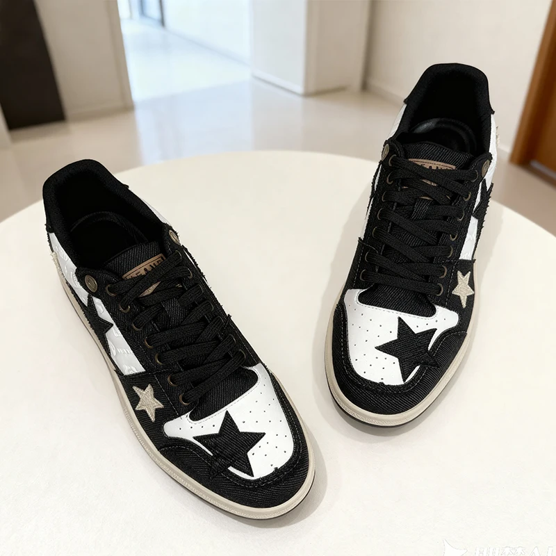 تتميز الأحذية الرجالية الكاجوال كبيرة الحجم من Sanlitai بتصميم آخر واسع للغاية، وتصنيع هذه الأحذية الكاجوال الكبيرة جدًا بشكل خاص