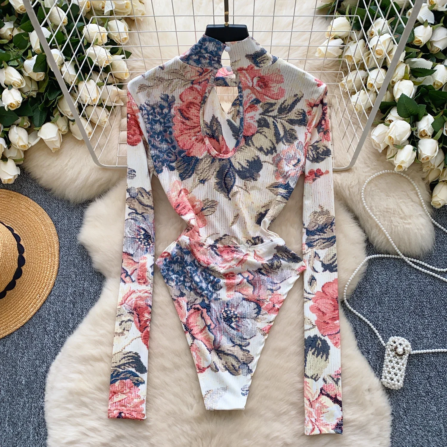 Hotsweet coltrui elegante lange mouwen vintage uitgehold taille print bodysuits top strand high street herfst sexy jumpsuit