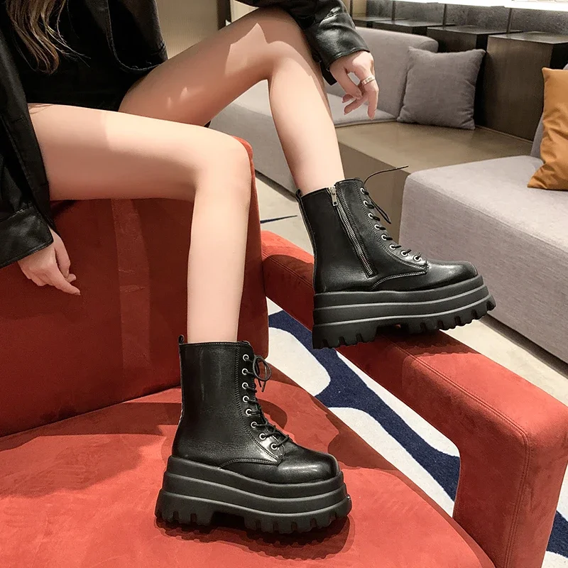 

Fashionable Leg-increasing Thin Thick-soled Women's Boots New Comfortable Short Boots 9cm Catwalk Motorcycle Rider Boots