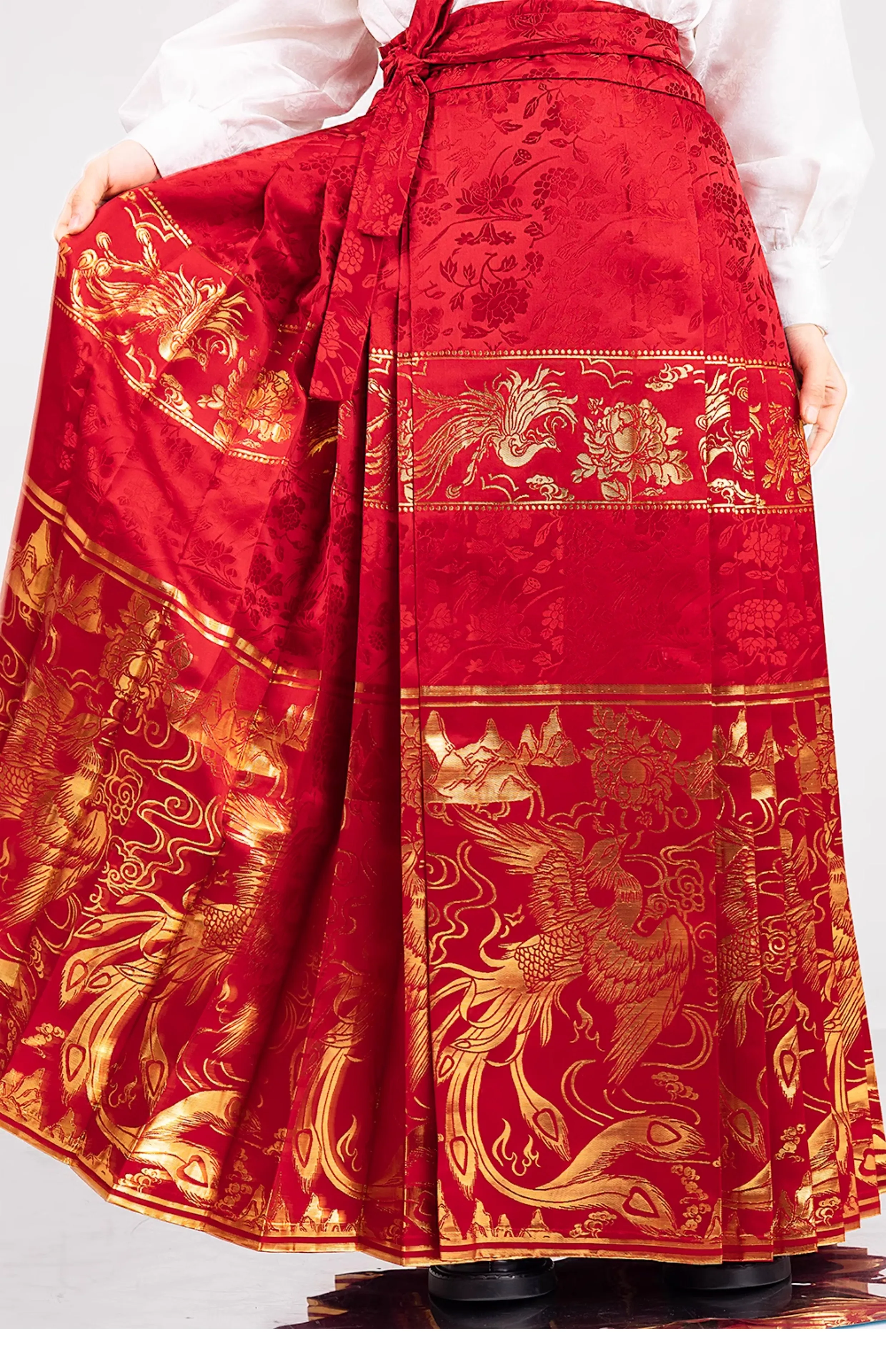 HANFU Horse faced skirt red Dragon and Phoenix Woven gold satin Jacquard fabric for Making Chinese retro skirts