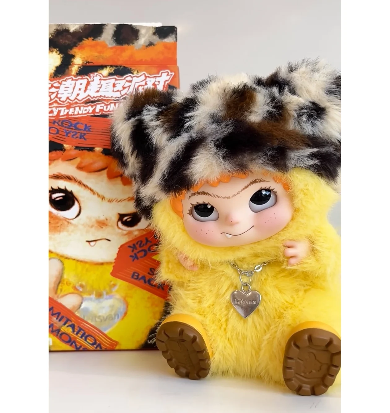 

New Wakuku Fury Party Series Blind Box Handmade Plush Doll Gift For Girls Cute Handmade Girl Exquisite Star-Studded Gift