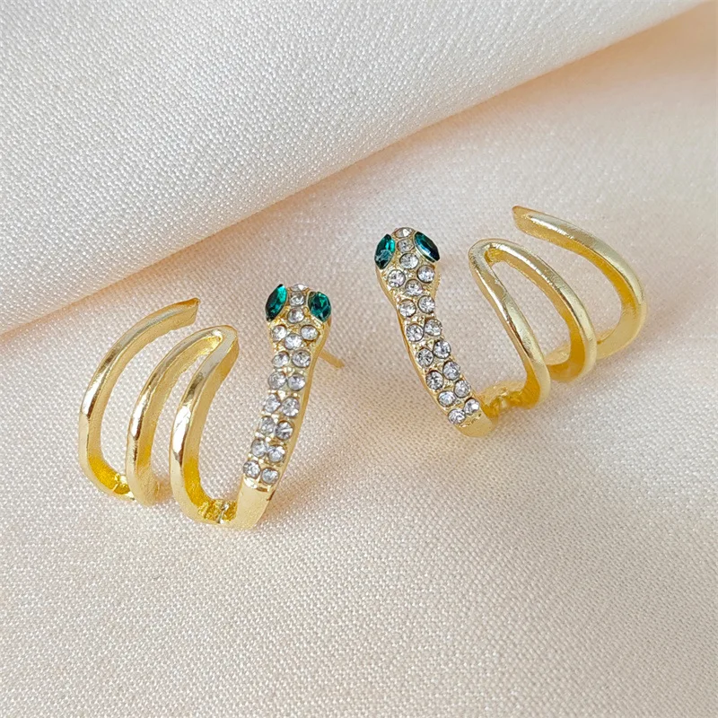 2025 New Chinese Zodiac Snake Diamond Earrings Personalized Fashion Ladies Earrings Holiday Jewelry Gift