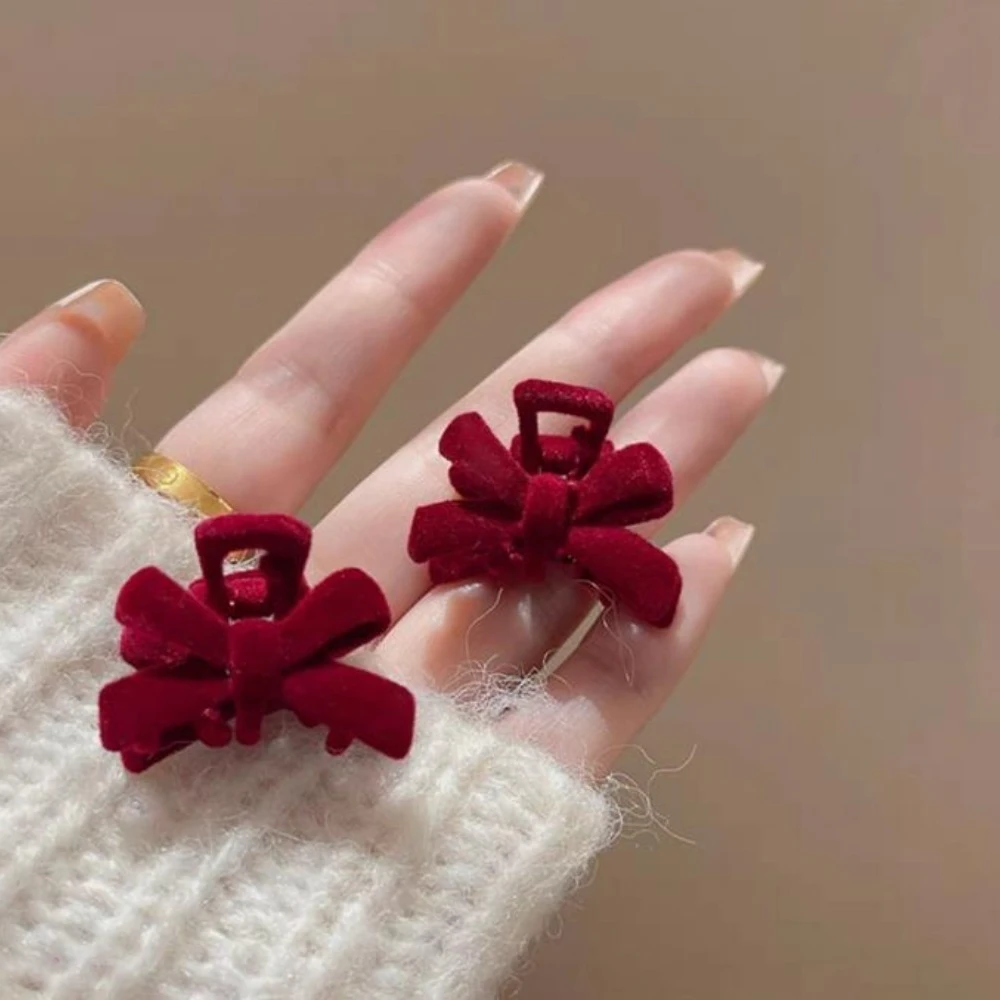 

Бархатные заколки для волос с бантом, маленькие боковые когти для детских волос, невидимая нескользящая фиксация, милые заколки с челкой спереди, повседневные аксессуары для волос