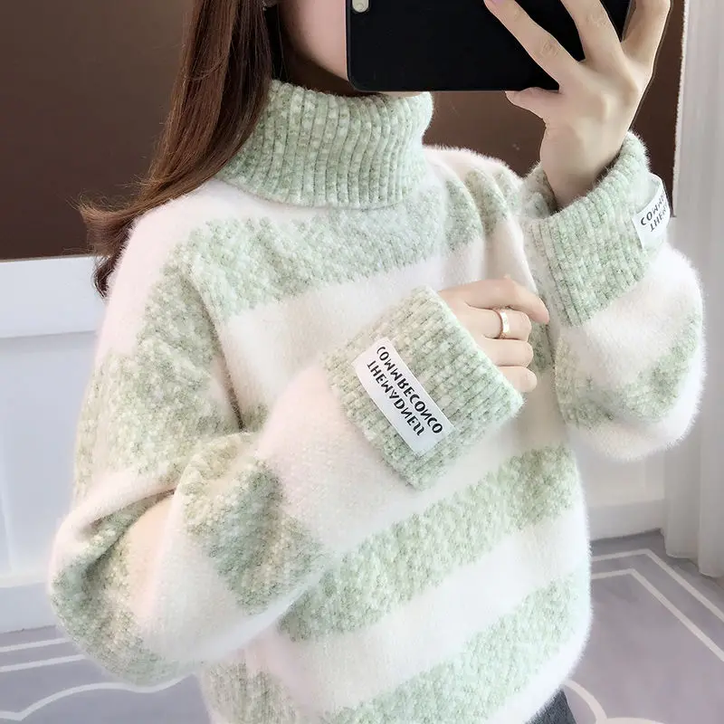 High Collar Stripe Thickened Sweater Women's 2023 Autumn/Winter New Korean Version Fashion Loose Lazy Style Panel Warm Top