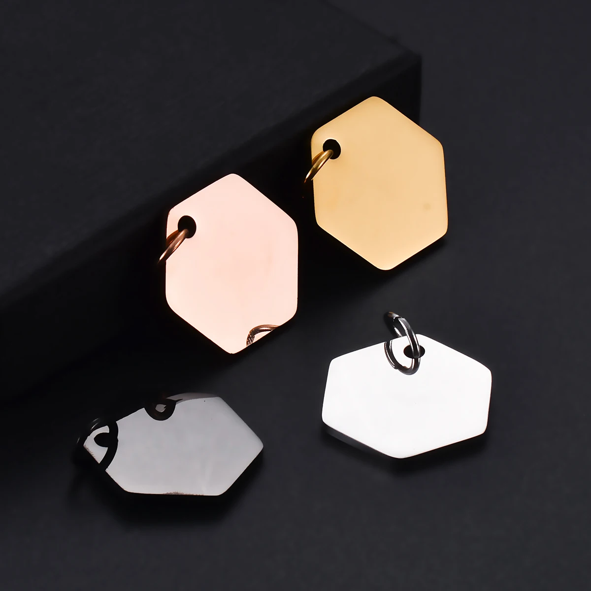 

20Pcs/lot Wholesale Hexagon Mirror Polish Stainless Steel Blank Tags Pendant DIY Making for Necklace Keychain Jewelry Accessory