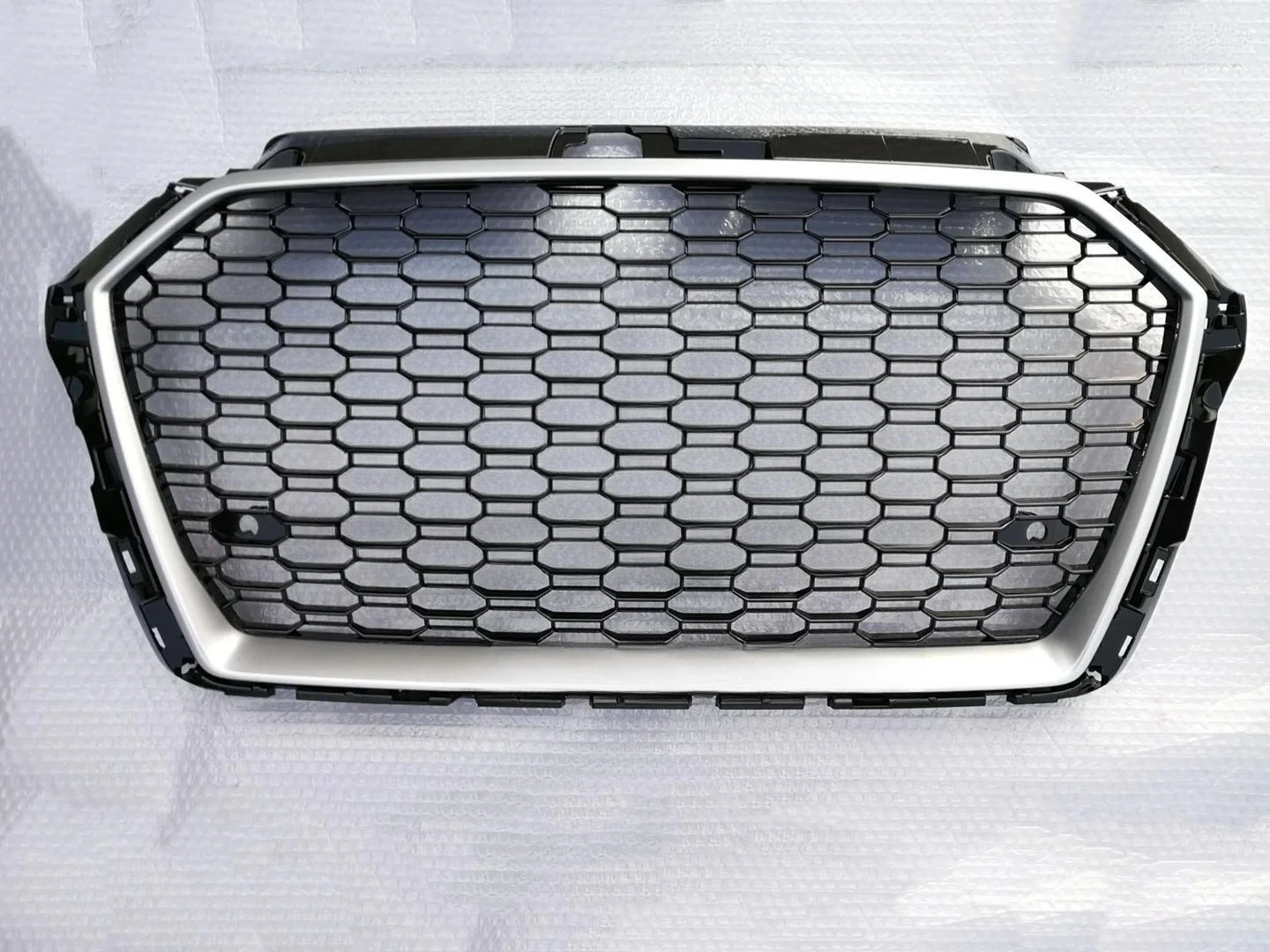 For Genuine Grille for 2017 2018 2019 2020 Audi A3 Change to RS3 Front Car Grille