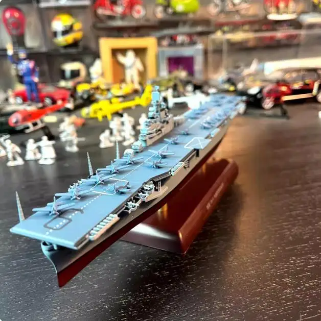 

Rare 1/1000 Newly Arrived Special Price Die-cast Metal US CV-9 Ship Model Furniture Display Collection Military Toys Children
