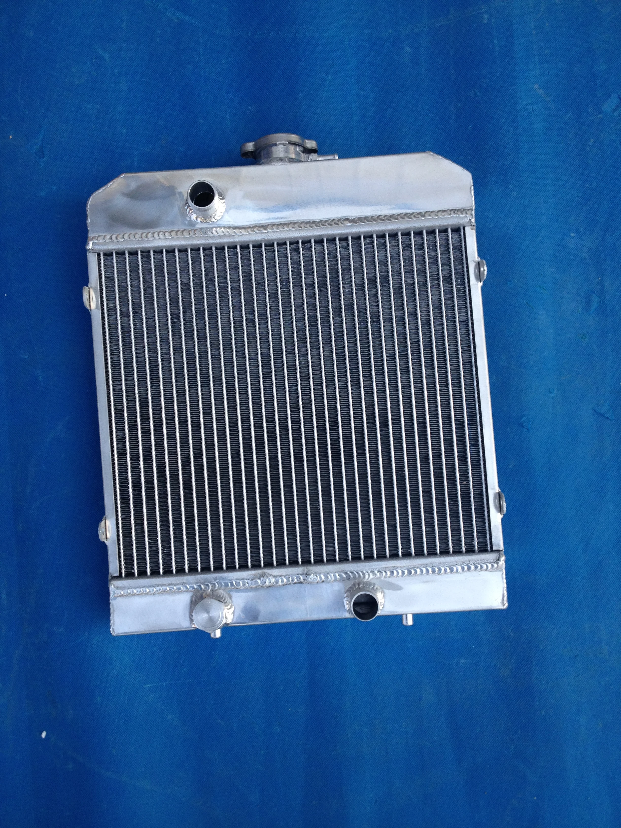 

NEW Aluminum Radiator For 07-2012 Arctic Cat 450 500 650 700 4x4 TRV H1 0413-184 0413-205 Cooler Cooling Coolant 2007 2008 2009