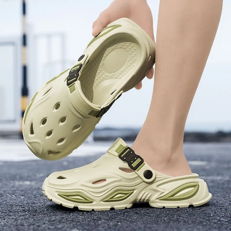 Men's Summer Outer Wear Slippers Dual-Purpose Sports Driving Non-Slip Beach Sandals 2026 Popular Boys Fashion