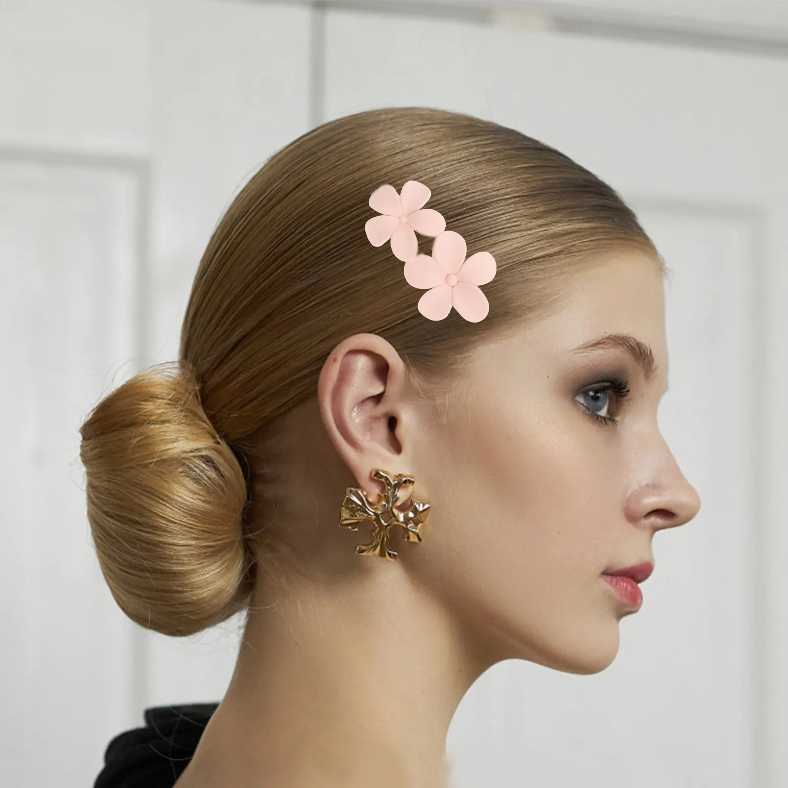 

10Pcs Matte Alligator Hair Clips for Women Flower Design Slip Resistant Decorative Hair Barrettes for Styling and Everyday Wear