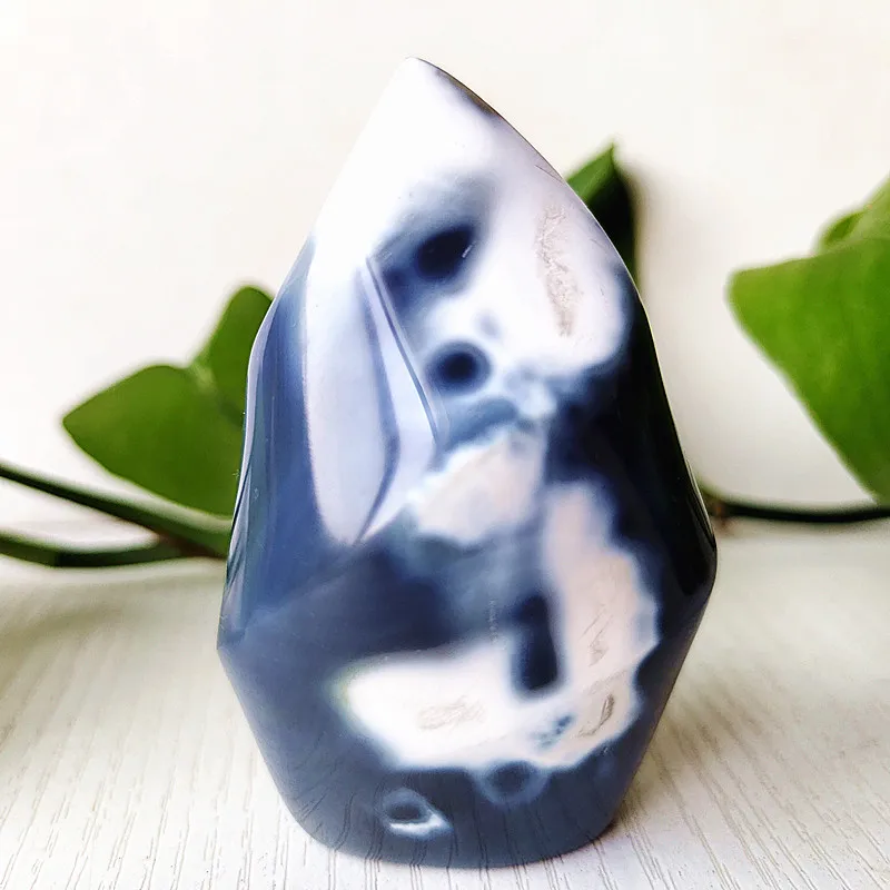 

Natural Stone Killer Whale Agate Crystal Flame Home Decoration Gemstone Chakra Healing crystals