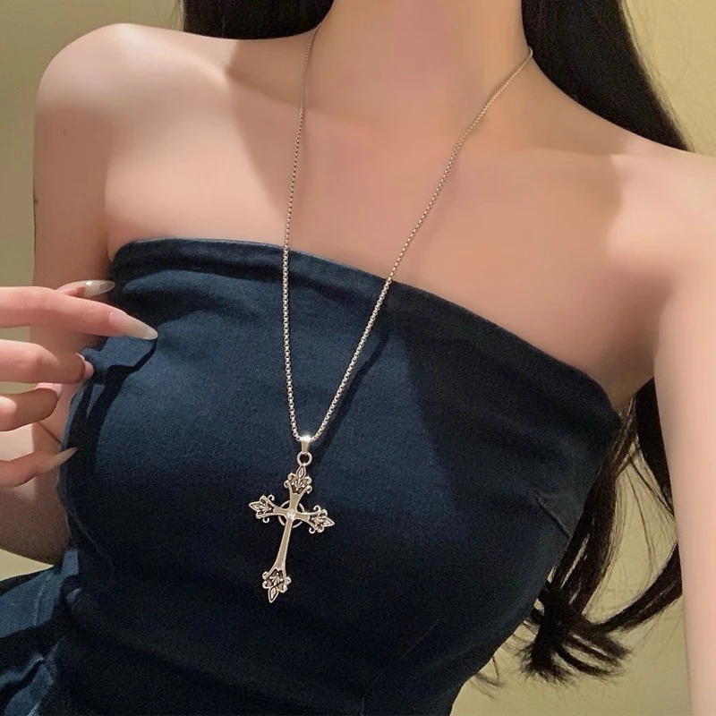 Y2K خمر روز الصليب قلادة مجوهرات القوطية قلادة الفضة سلسلة طويلة الهيب هوب الشارع الإبداعية الأزياء الصليب قلادة قلادة