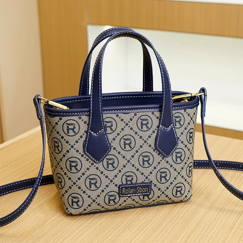 

2025 New Trendy and High end Style, Handheld Vegetable Basket, Single Shoulder Crossbody, Water Bucket, Tote Bag for Women
