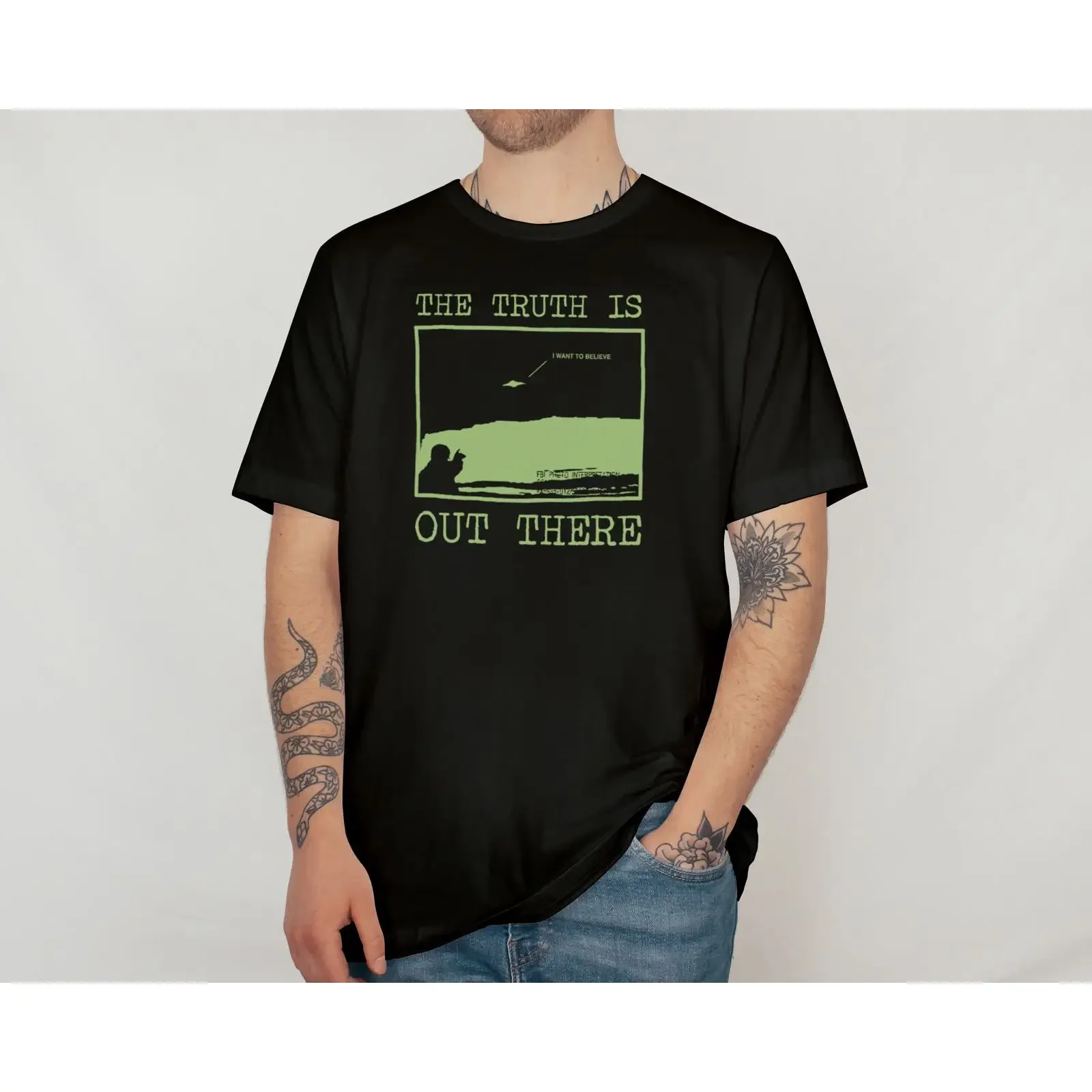 The Truth Is Out There X Files Retro T Shirt I Want To Believe 90s UFO Aliens Fox Mulder Dana Scully  vintage Washed