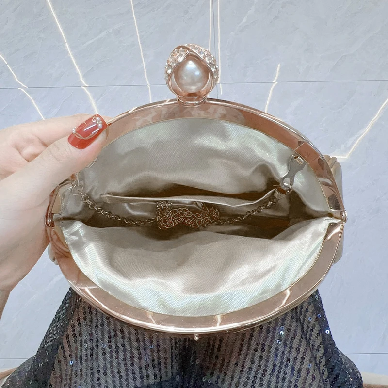 Gold Frauen Luxuriöse Kette Schulter Taschen Hochzeit Party Taschen Weibliche Chic Umhängetaschen Prom Kupplung Handtaschen Und Geldbörse 2025, Neue