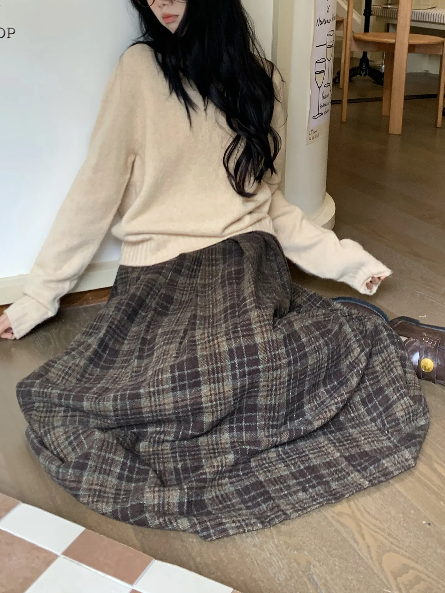 Women's Winter Woolen Plaid Skirts 2026 New Elastic High Waist Umbrella Skirt Female Medium-long Thick A-line Skirts U537