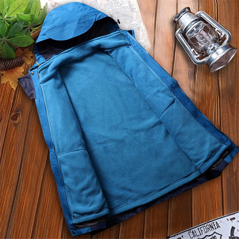 Men Warm Windbreaker Jackets Softshell Waterproof Sailing Hiking Hoodie Multi-function Casual Coat Winter Jackets Women Clothes