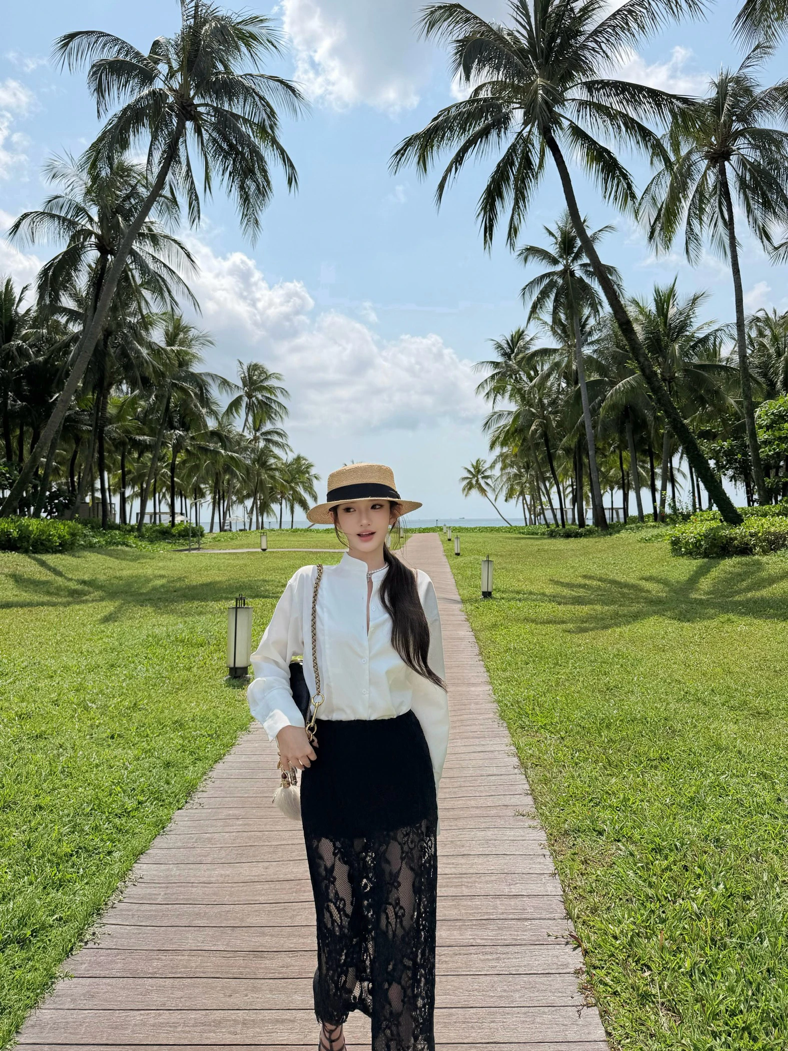 

Elegant Lace Long Skirt Set Simple White Shirt Feni Show Style Tailored Chic Spring Summer Fashion Women's Outfit Cotton Blend