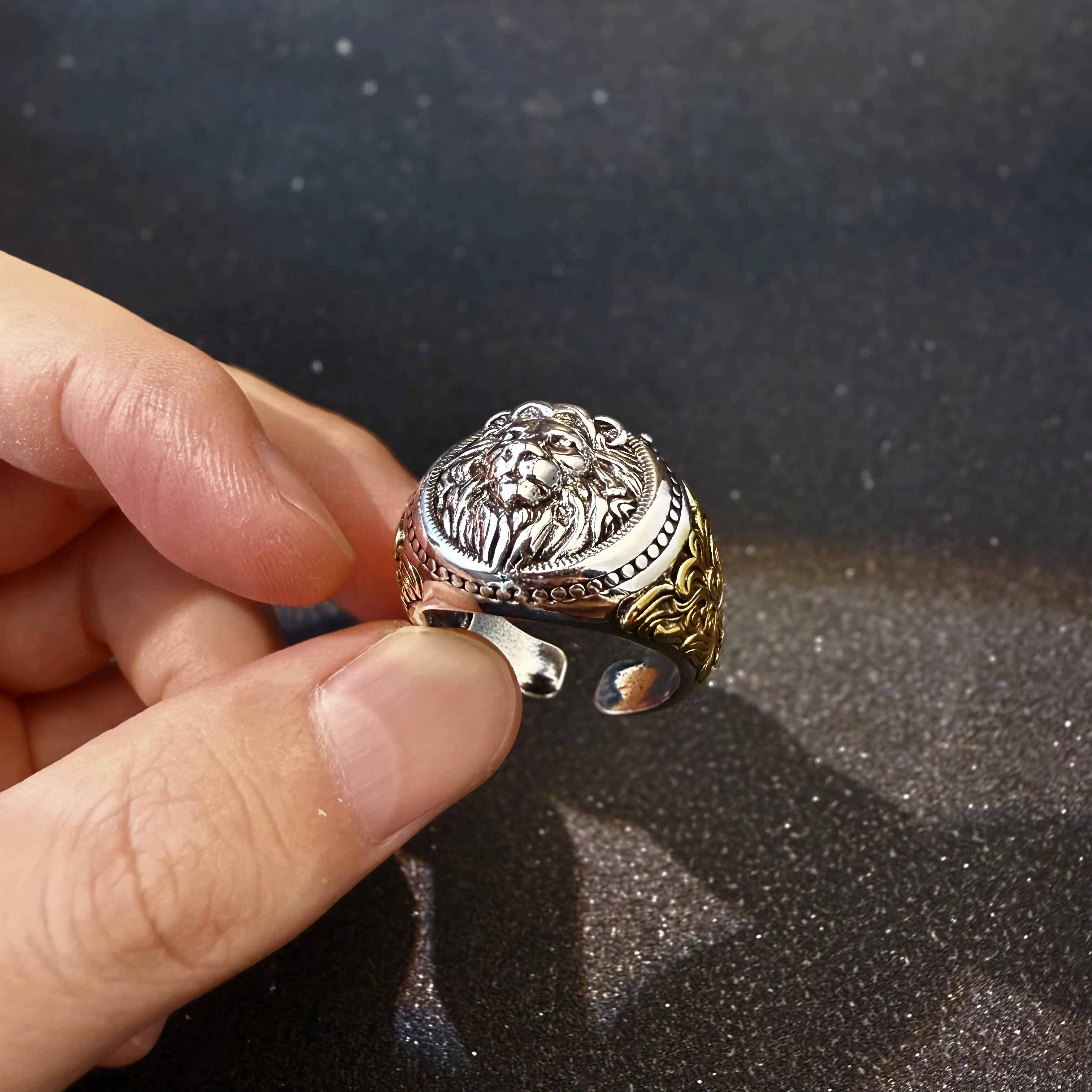 Retro Löwe Goldene Efeuranke Verstellbarer Offener Ring für Männer Punk Gothic Edgy Versilberter Schmuck Biker-Accessoires Geschenk für Ihn – Detail 5
