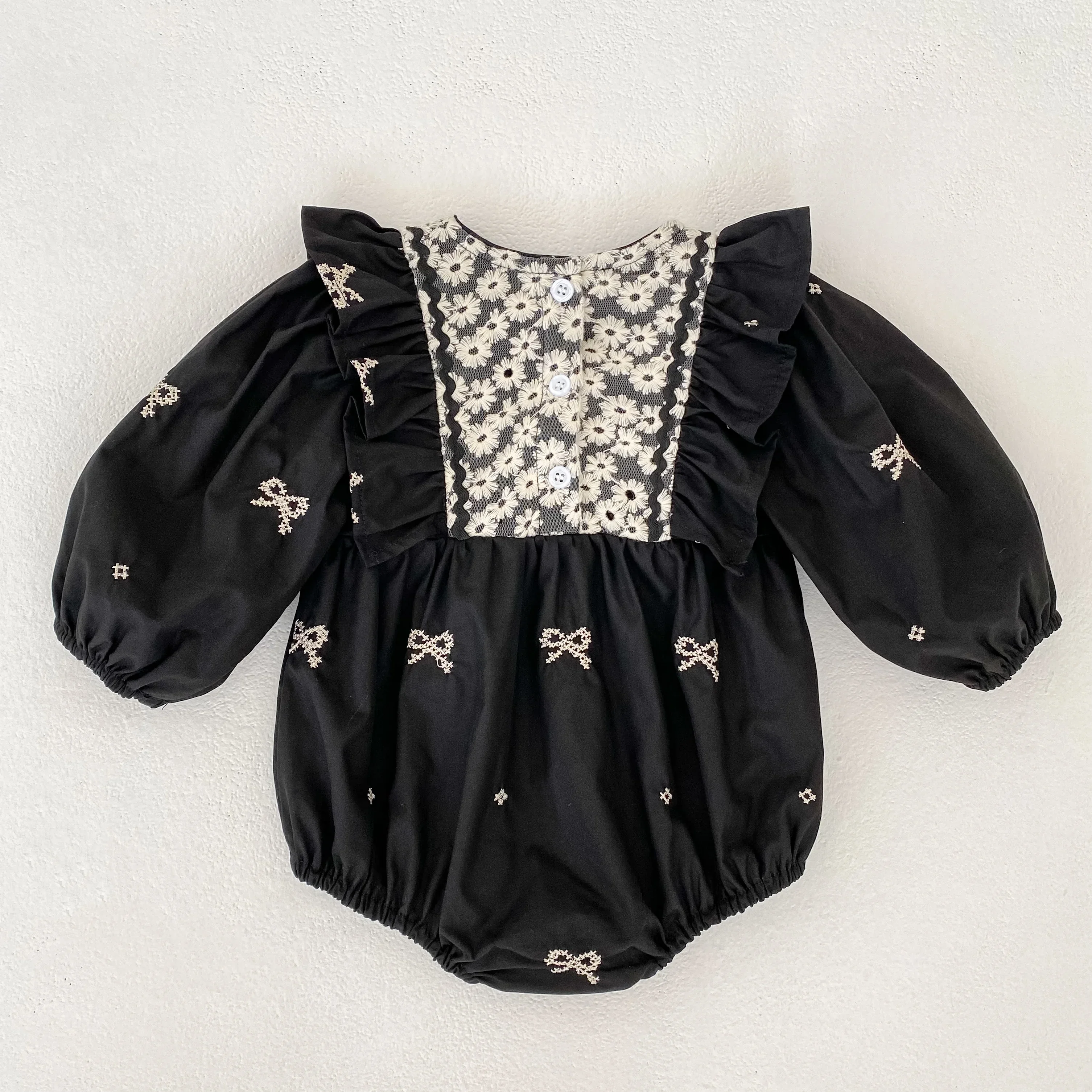 جديد ملابس الطفل القطنية الطفل المطرزة القوس رومبير الخريف الوليد الفتيات رومبير ملابس الطفل طويلة الأكمام بذلة تسلق الملابس