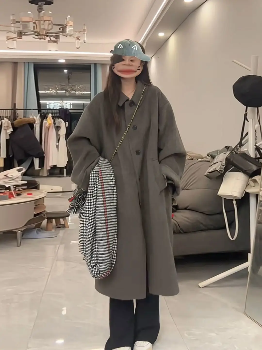 plus Size Women's Hepburn Style Thickened Woolen Coat Autumn Winter Fashion Outerwear Korean Loose Fit Button up Cardigan