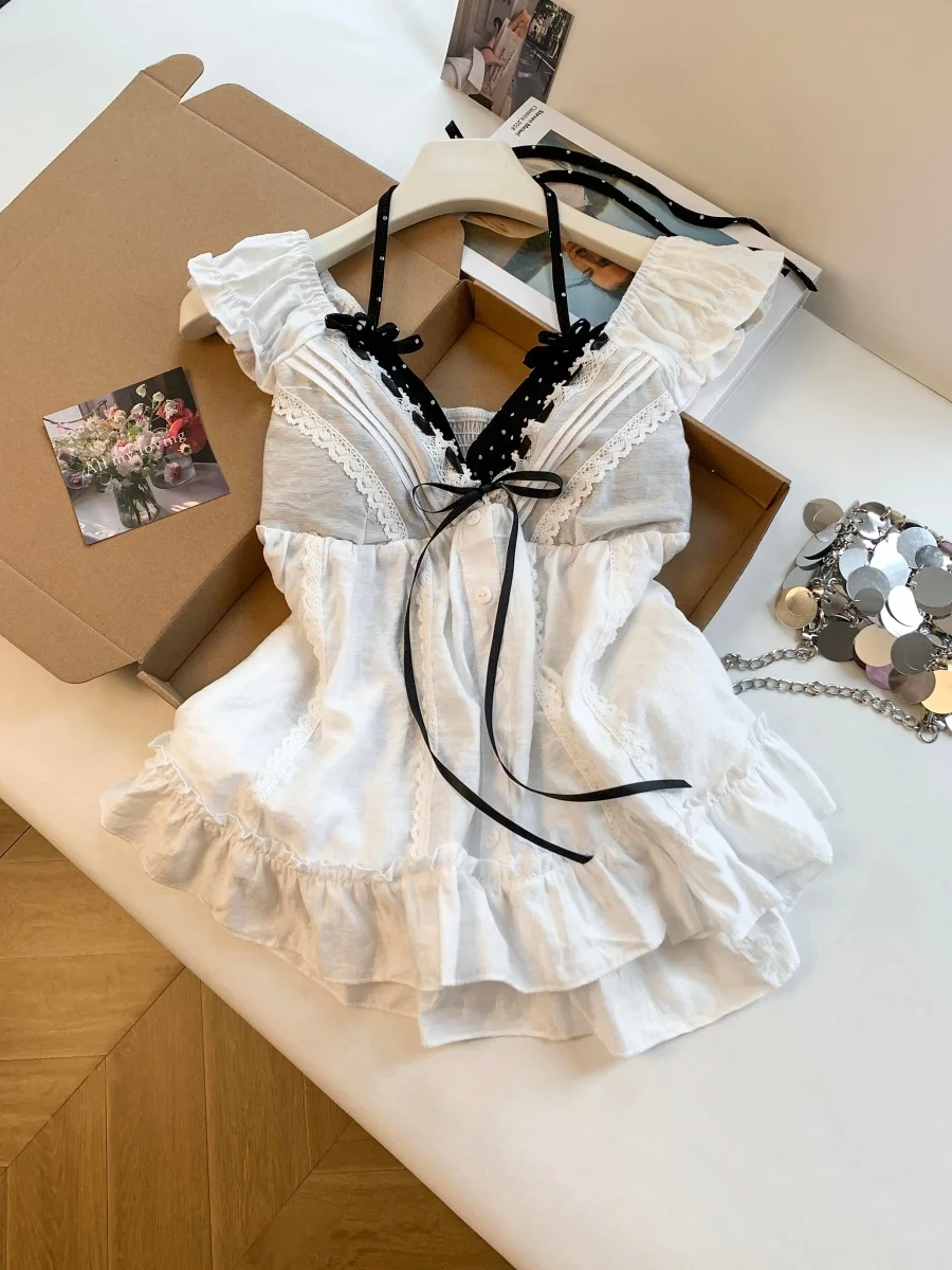 

Summer Polka Dot Halter Neck Sleeveless Women's Top with Chest Pad Fake Two-Piece Bell Sleeve Sexy Spicy Girl Style Outerwear
