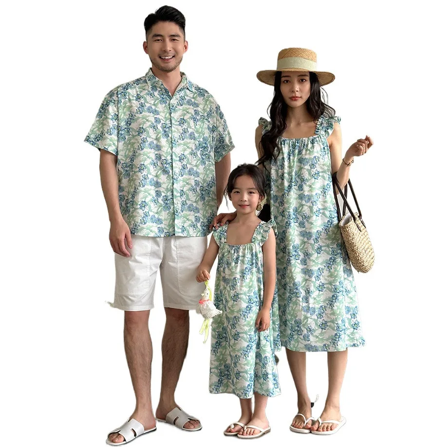 

Family Match Outfit Baby Girl Floral Dress Woman Mom Daughter Dresses Dad Son Shirt Beach Vacation Family Clothes Photograpy