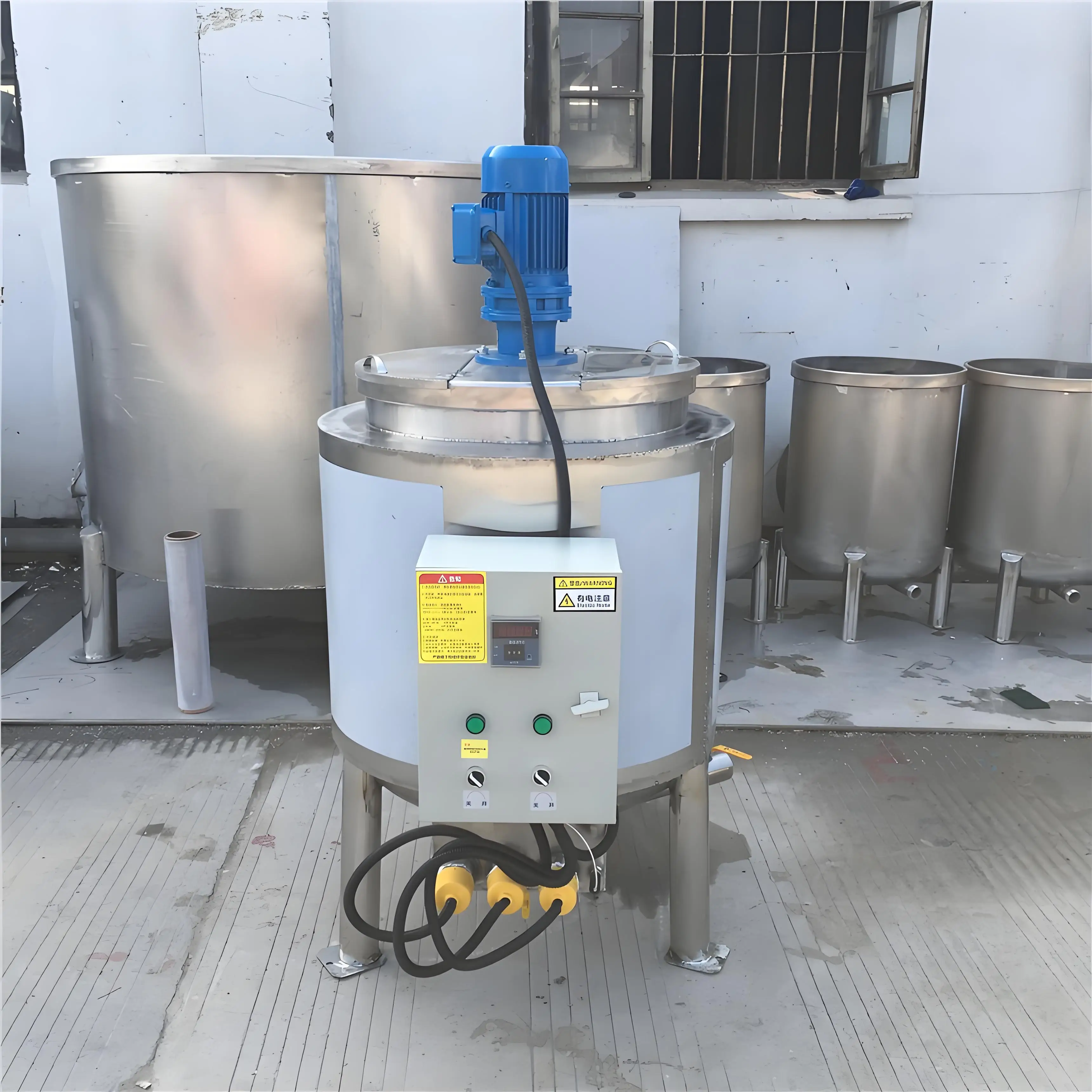 Sterilizzatore per latte in acciaio inossidabile Nuova tecnologia pastorizzatore Riscaldamento elettrico ad alta produttività