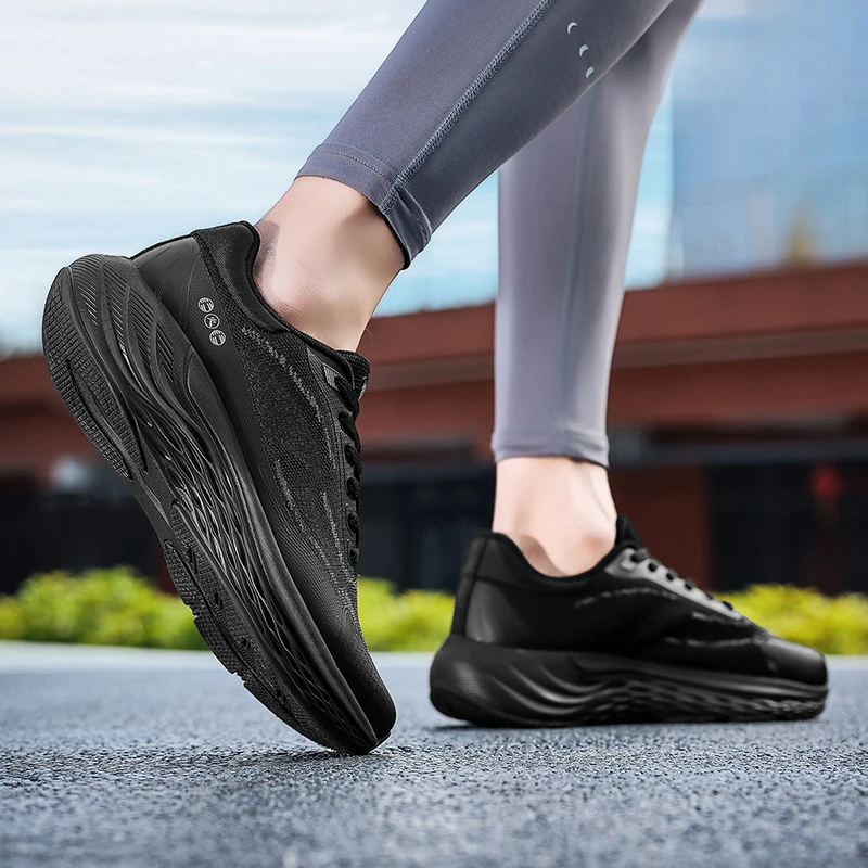 Men's Zero Drop Athletic Shoes Minimalist Barefoot Shoes Wide Toe Box Walking Shoes Cross Trainers Flat Shoes