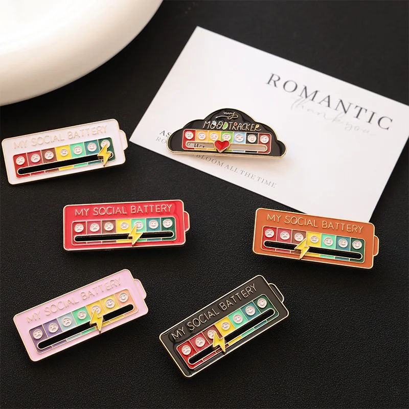 Wholesale My Social Battery Pins Zinc Alloy Brooch For Women Slideable Mood Conversion Expression Creative Cartoon Jewelry