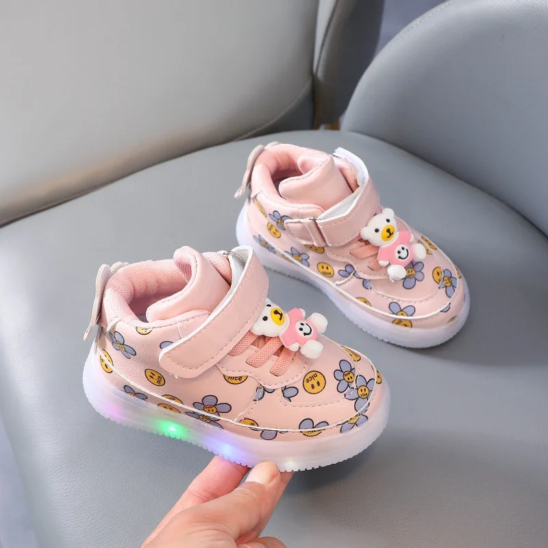 New Baby Kids Toddler Shoes Leather Board Shoe Smile Strawberry Printed LED Luminous Sneakers Casual Shoes for Girls Age for1-6