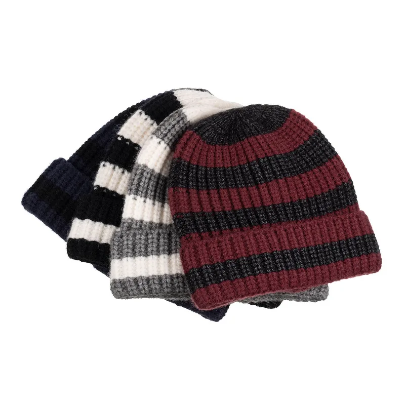Men's pullover hat for autumn and winter, large striped warm knit hat, Korean style simple beanie, unisex versatile knitted hat