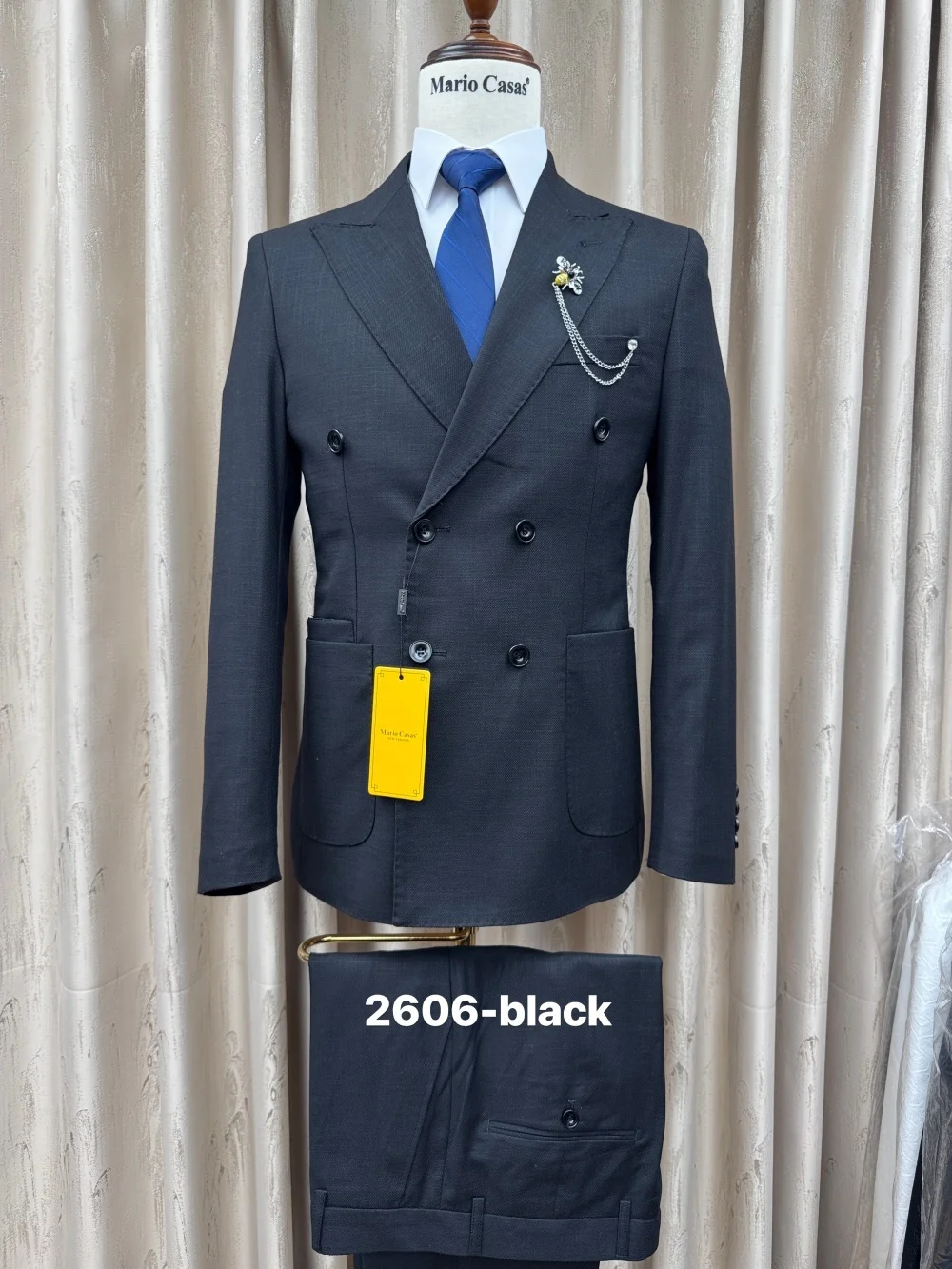 Abito formale da uomo color carbone di classe 2025 Set di abiti da sposa da lavoro con blazer doppiopetto premium