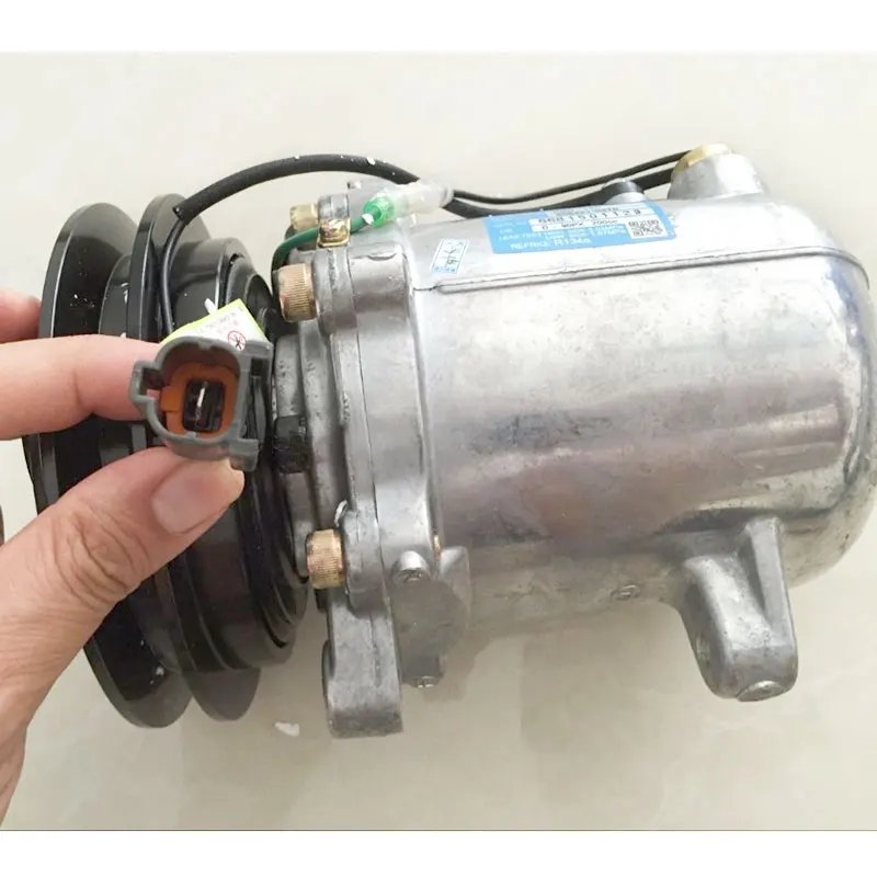 SS99D Car AC Compressor 24V For Komatsu TW7001-0030 203-979-6580 16003900-101 16003900-102 2039796580 TW70010030 16003900-103