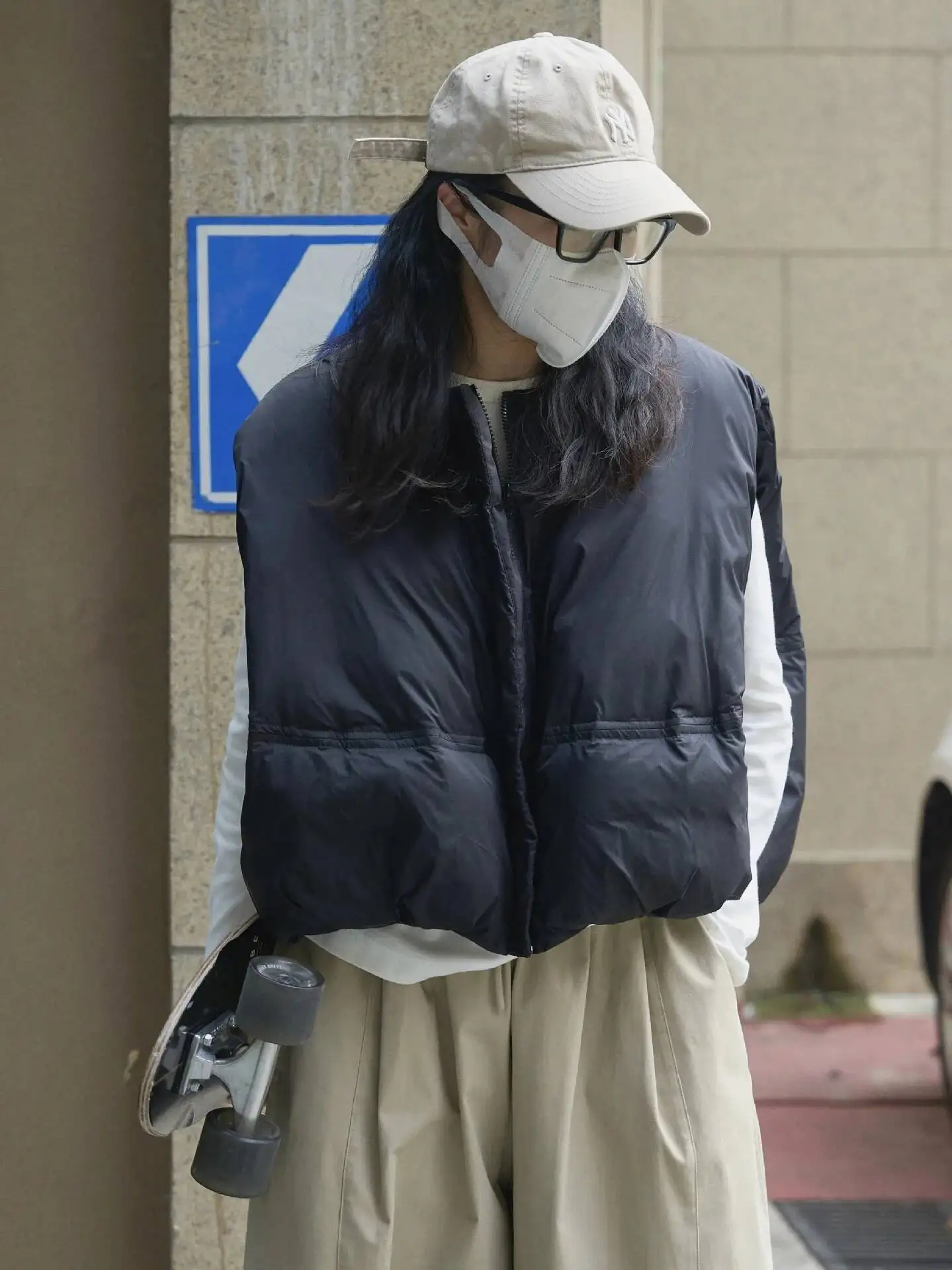 UMI MAO 90 화이트 덕 다운 베스트 재킷 여성 겨울 아우터 신상 캐주얼 라운드넥 루즈핏 얇고 폭신한 따뜻한 슬리브리스 코트 Y2K