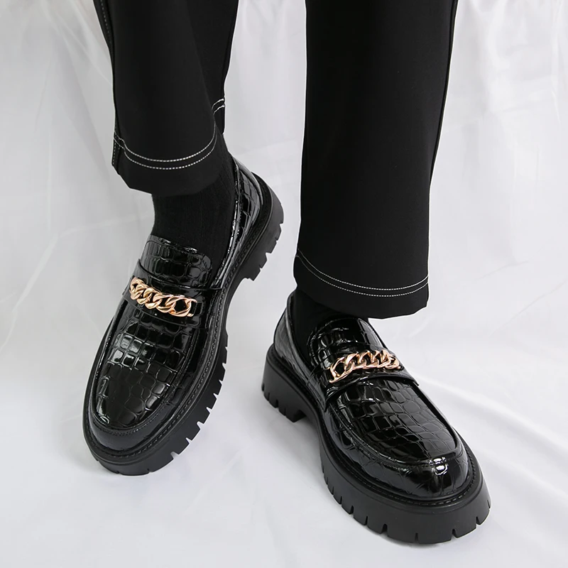 

Fashion New Leather Men's Low Heeled Loafers with Thick Soles Sole Men's Leather Shoes Low Top Business Officially Leather Shoes