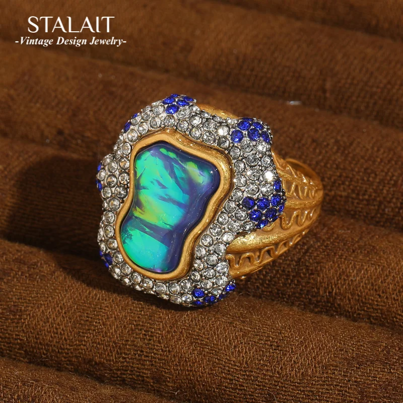 

Vintage Opal Ring Real Colorful Blue Foot Ab Rhinestone Surrounding Antique Gold Color Luxury Dubai Jewelry Designers 2025